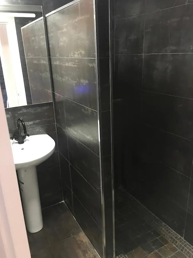 Small Room Close To Border La Linea de la Concepcion 0*,